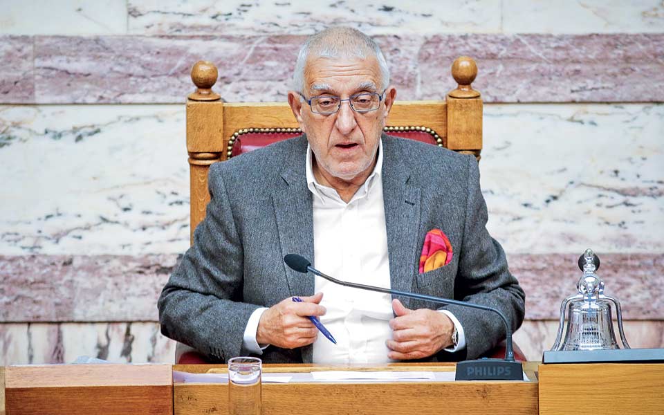 ιδεολογικά-συνεπής-τουλάχιστον-2223930