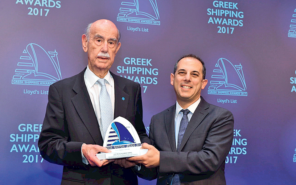απονεμήθηκαν-τα-ελληνικά-ναυτιλιακά-2221211