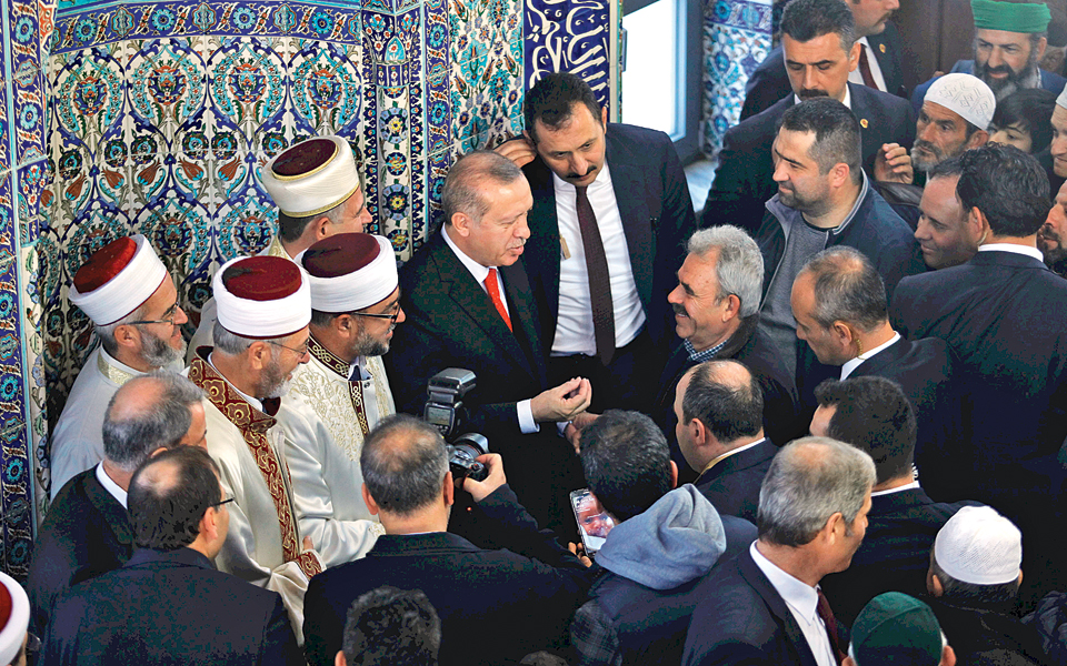 κυρ-μητσοτάκης-επρεπε-να-δώσουμε-βήμα-2222354