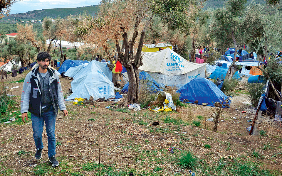 οι-αφίξεις-ακυρώνουν-την-αποσυμφόρ-2222359