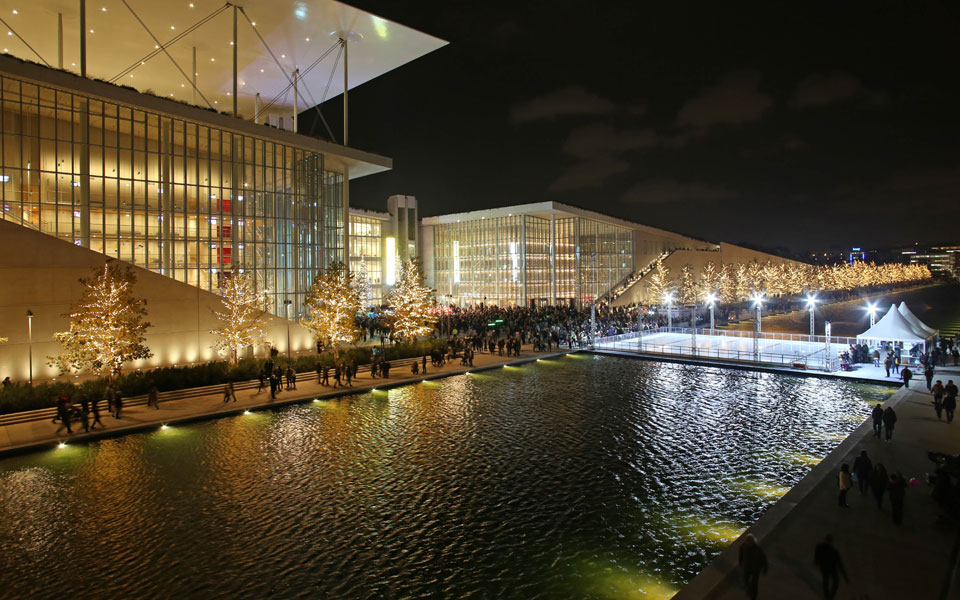 ενας-χριστουγεννιάτικος-κόσμος-στ-2221150