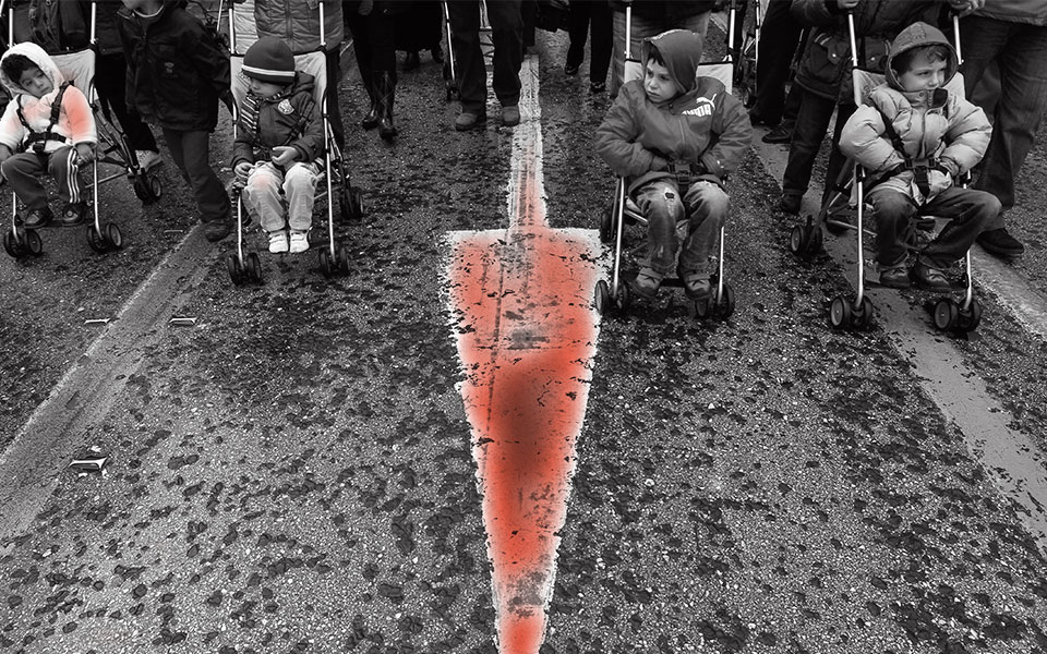 από-την-πτυχιοποίηση-στην-φτωχοποίησ-2222535