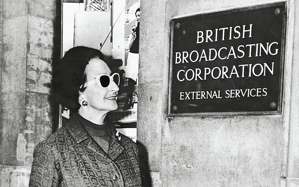 ξεφυλλίζοντας-μνήμες-που-μυρίζουν-με-2223458