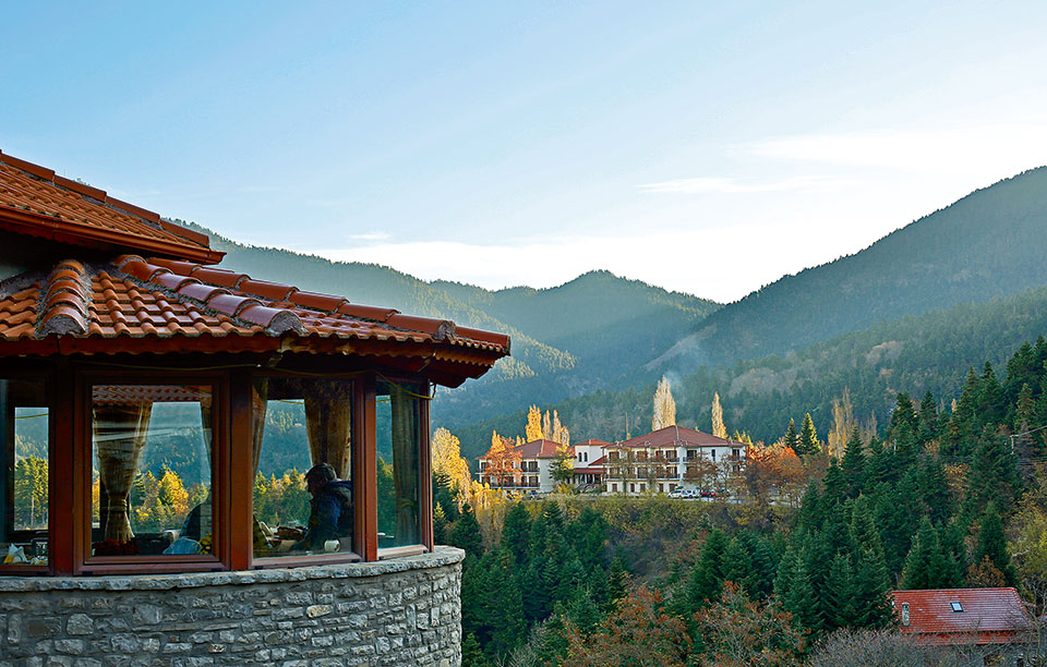 ορεινή-ναυπακτία-ο-χρόνος-κυλάει-αλλι-2222244