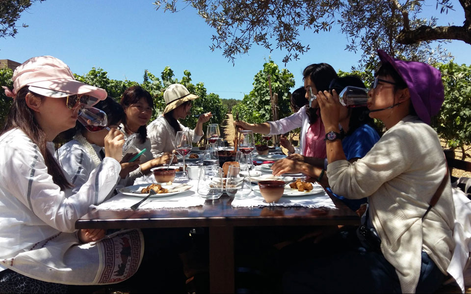 οι-ιστορίες-των-ελλήνων-κατακτητών-2224765