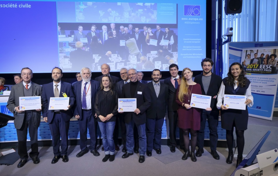 μια-ελληνική-ομάδα-ανάμεσα-στους-νικη-2222511