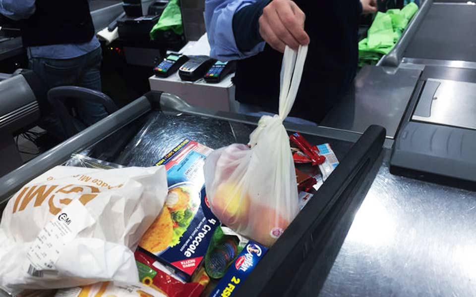 πολιτικό-χρώμα-στην-ιταλία-για-τη-μάχη-2226843