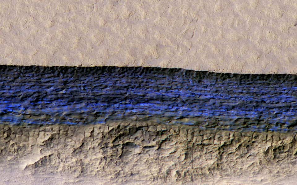 κόκκινος-πλανήτης-γεμάτος-πάγο-2227471