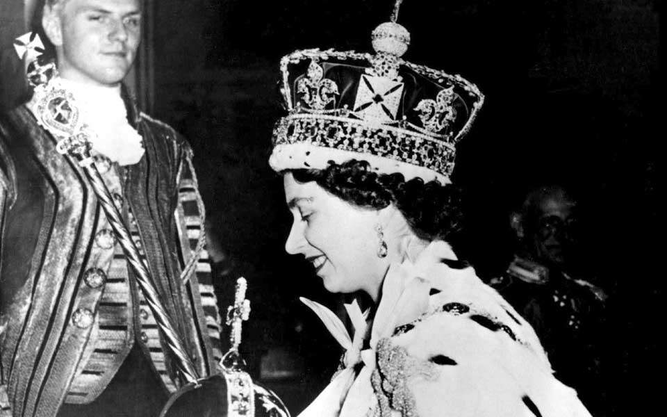 ηταν-φρικτή-η-στέψη-μου-λέει-η-ελισάβ-2227468