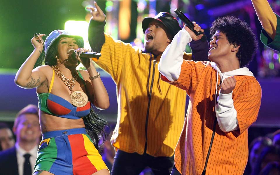 πολιτικός-ο-ρυθμός-των-φετινών-βραβεί-2230375