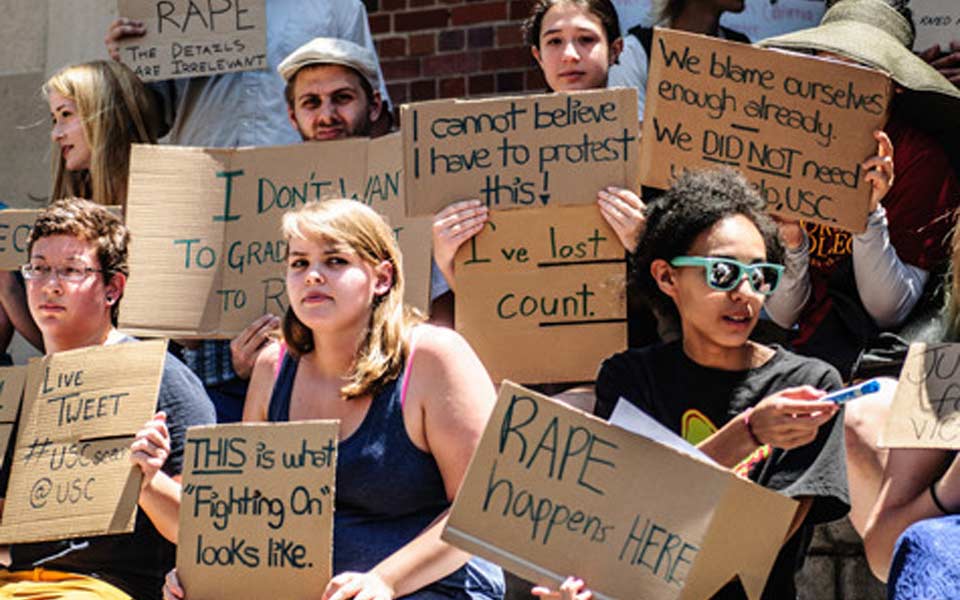 σεξουαλική-βία-στα-αμερικανικά-πανεπ-2230642