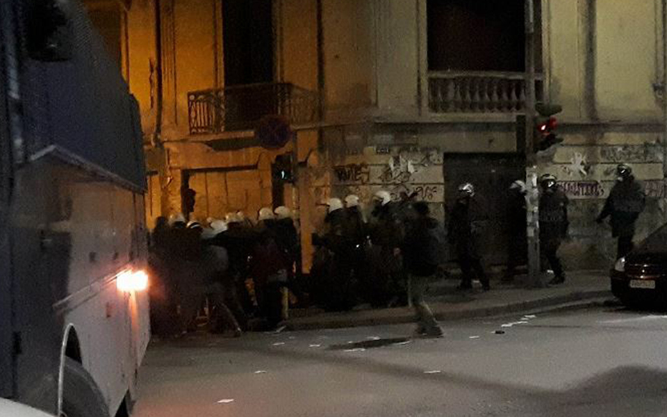 ενταση-και-επεισόδια-σε-πορεία-αντιεξ-2229048