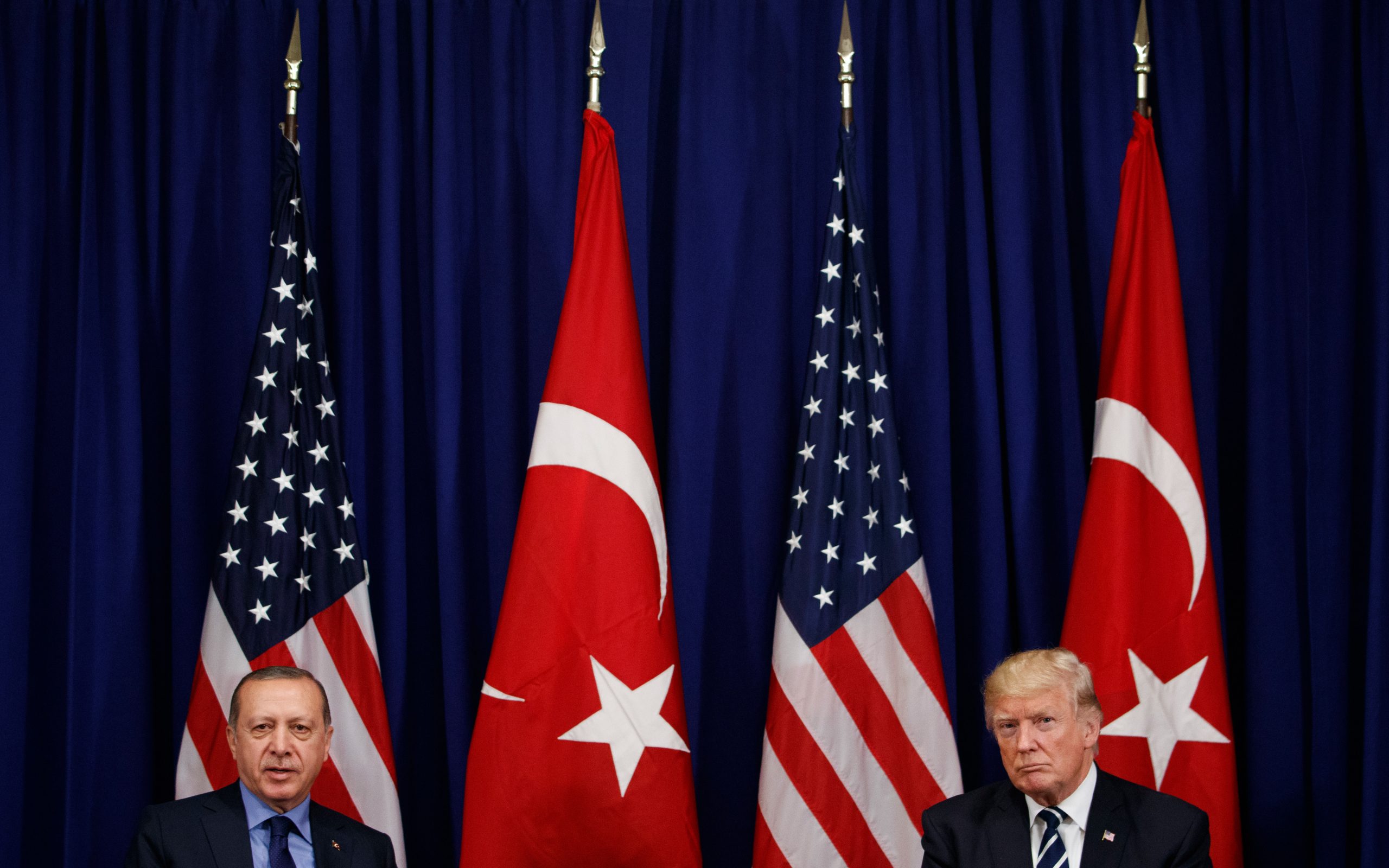 αίτημα-τραμπ-σε-ερντογάν-για-αποκλιμά-2229492