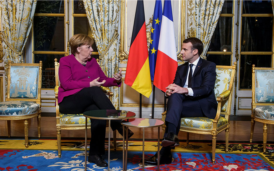 μέρκελ-ευρωπαϊκή-επίθεση-γοητείας-2228863