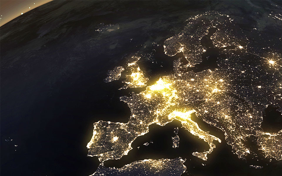 h-ε-ε-η-ευρωζώνη-και-η-ελλάδα-ένα-πρωτοχρ-2225821