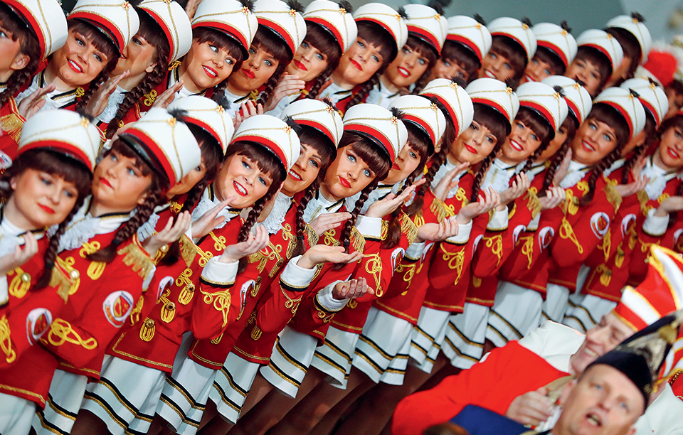 να-αρχίσει-η-φιέστα-2229900