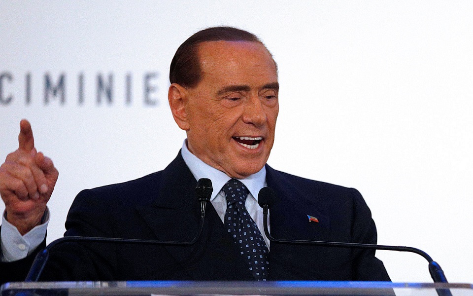 μπερλουσκόνι-η-ιταλία-δεν-πρέπει-να-φύ-2226601