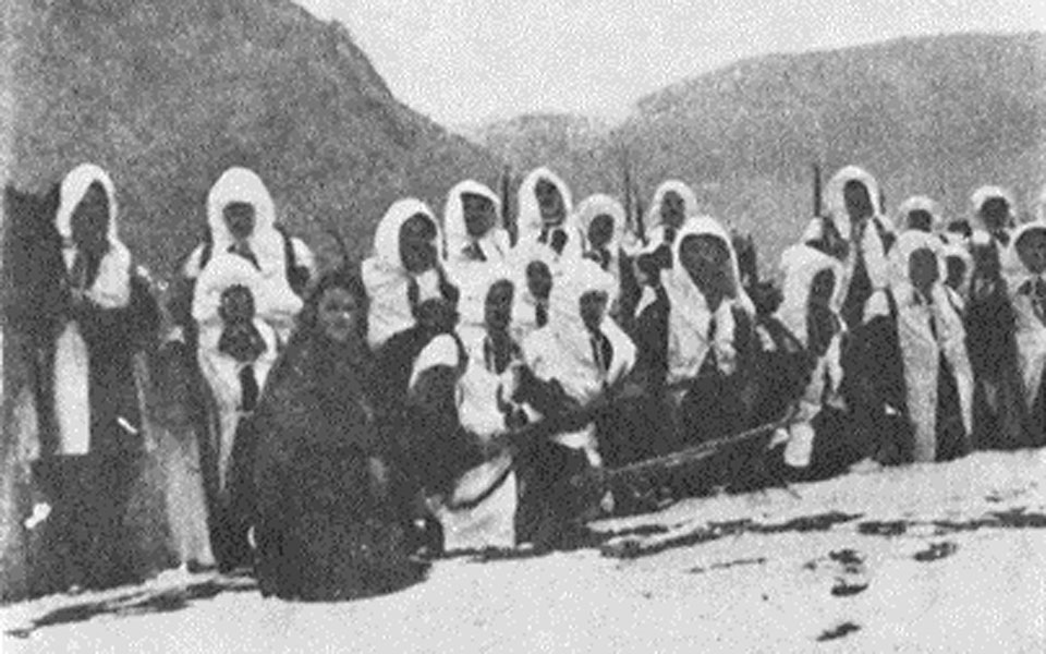 αναζητώντας-8-000-eλληνες-πεσόντες-στην-αλ-2226293