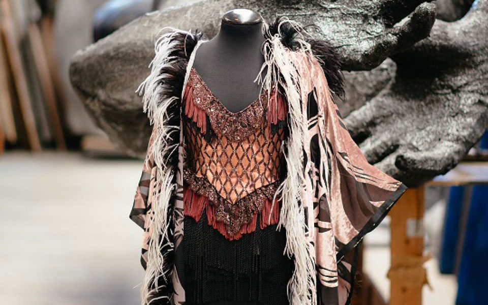 το-18-ήρθε-και-φέρνει-εκθέσεις-2225973