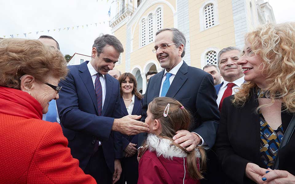 ν-δ-με-το-βλέμμα-στραμμένο-στο-συλλαλητ-2231301