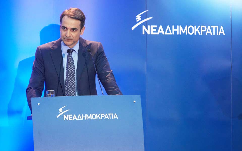 ν-δ-πολωνοποίηση-της-πολιτικής-ζωής-2232443