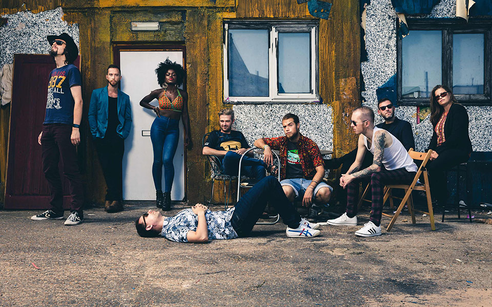 μιξάρισμα-φανκ-τζαζ-και-ροκ-2233968