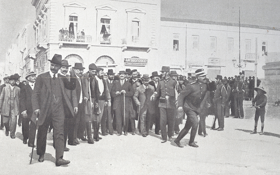 αποψη-οταν-ο-βενιζέλος-έδιωξε-τους-βου-2234079