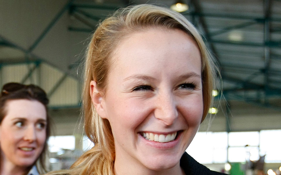 επανεμφάνιση-της-μαριόν-μαρεσάλ-λεπέ-2234556