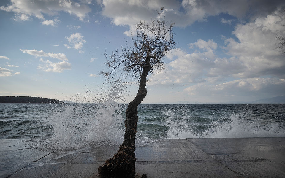 χιόνι-και-ισχυρές-βροχοπτώσεις-στη-μι-2235731