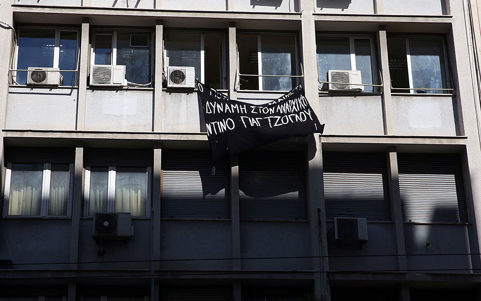 κατάληψη-στα-γραφεία-της-εφημερίδας-2236040