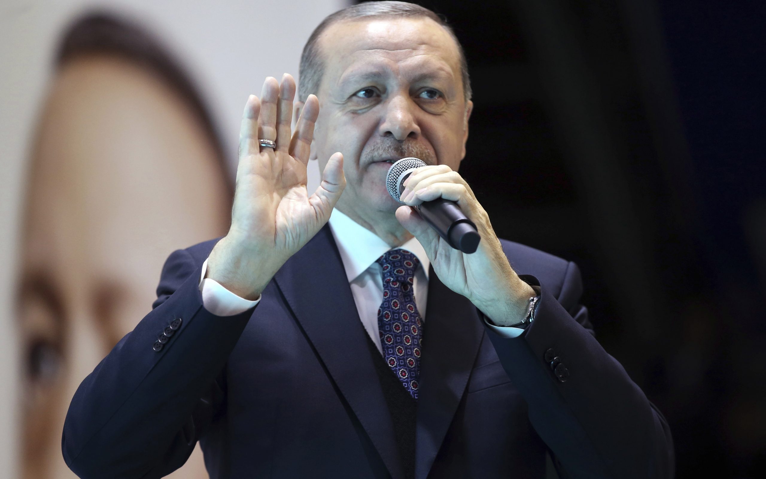 αυστηρή-προειδοποίηση-ερντογάν-στη-σ-2234342