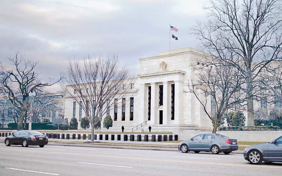 παραμένουν-οι-πιέσεις-σε-δολάριο-και-κ-2231328