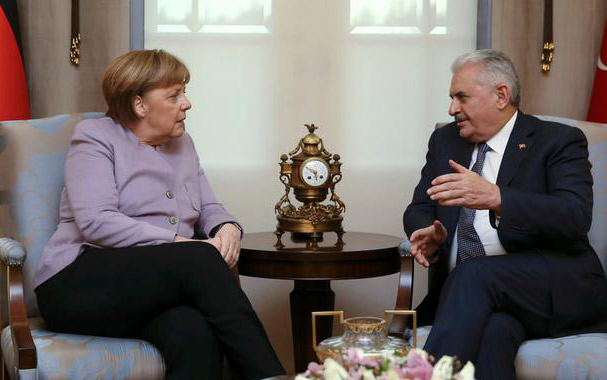 σε-ψυχρό-κλίμα-η-συνάντηση-μέρκελ-γιλ-2233760