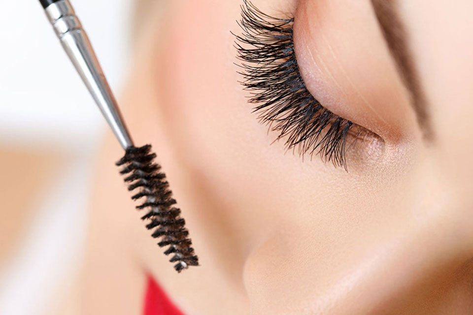 τα-beauty-hacks-του-μακιγιάζ-που-πρέπει-να-γνωρίζ-2234480