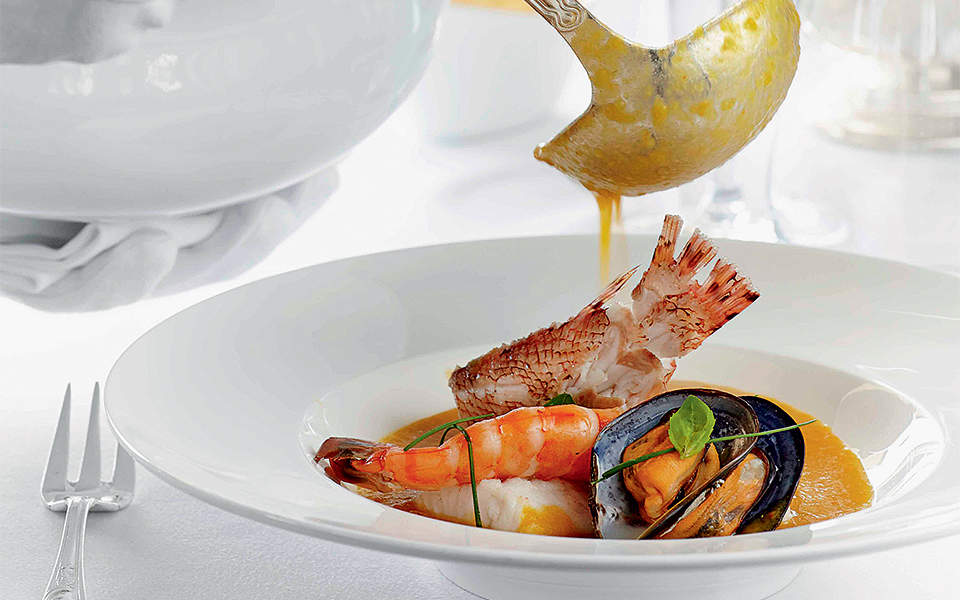 κακαβιά-στο-gb-roof-restaurant-2233757