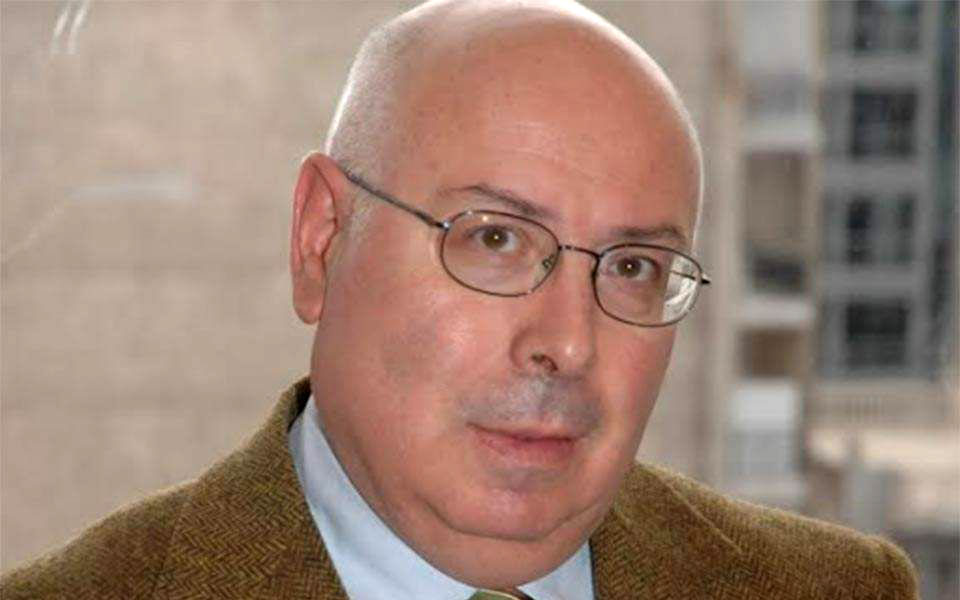 μικρός-αποχαιρετισμός-στον-μιχάλη-κα-2234574