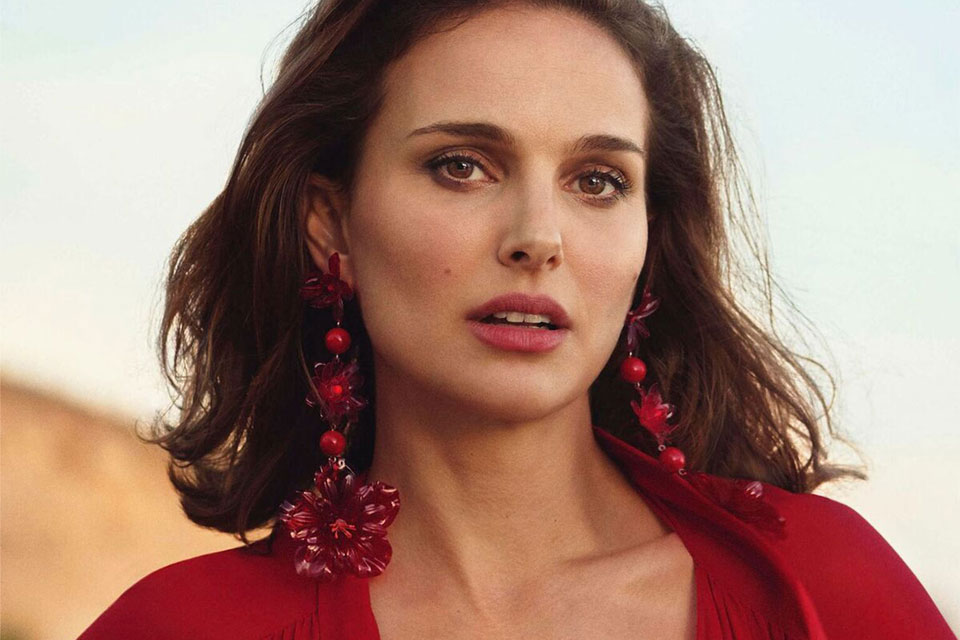 νάταλι-πόρτμαν-έχω-100-ιστορίες-σεξουα-2231777