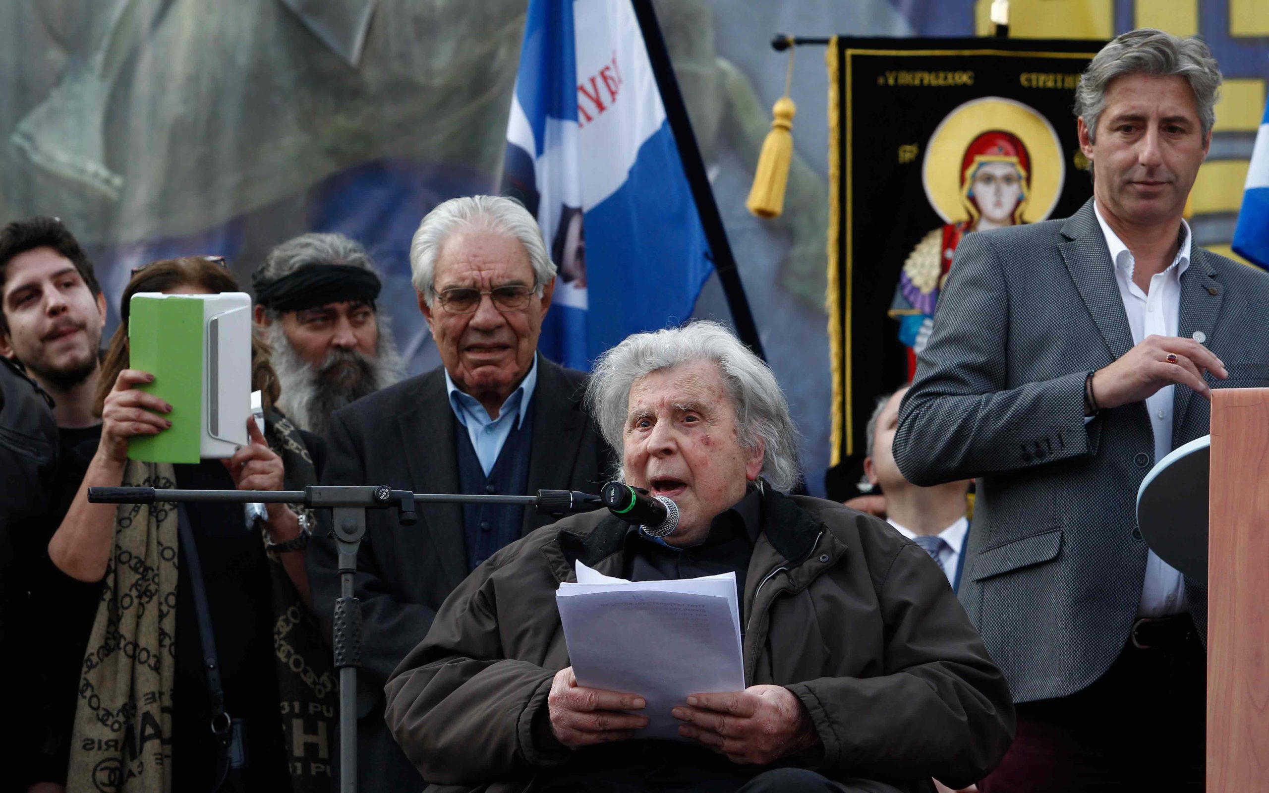 απάντηση-μίκη-θεοδωράκη-στους-επικρι-2232956