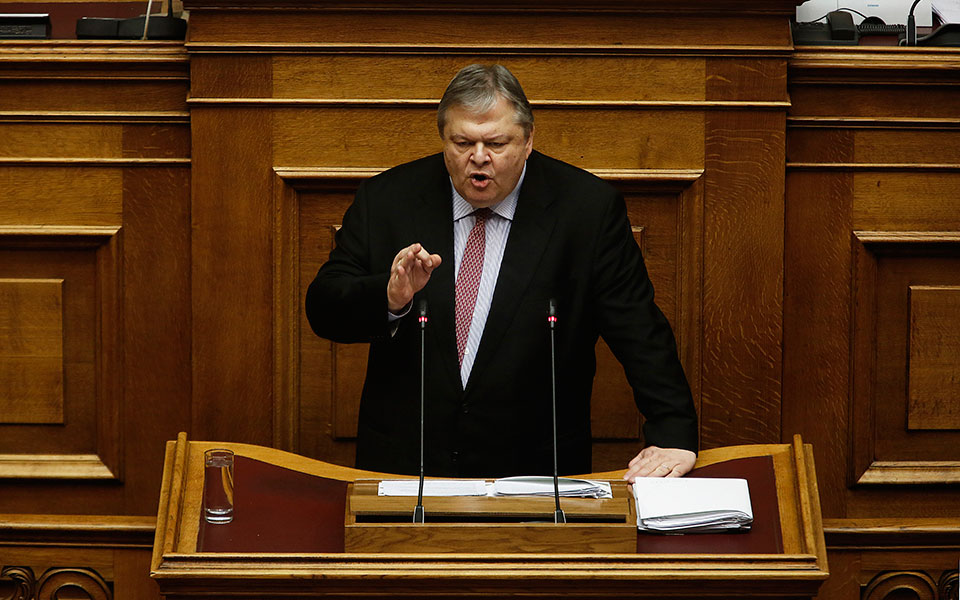 βενιζέλος-δεν-θα-αφήσουμε-να-θάψουν-το-2234725