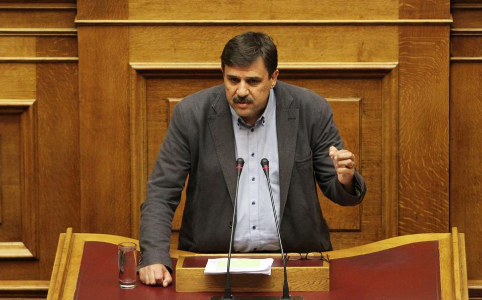 ξανθός-σκάνδαλο-πολλών-δεκάδων-δισεκ-2231761