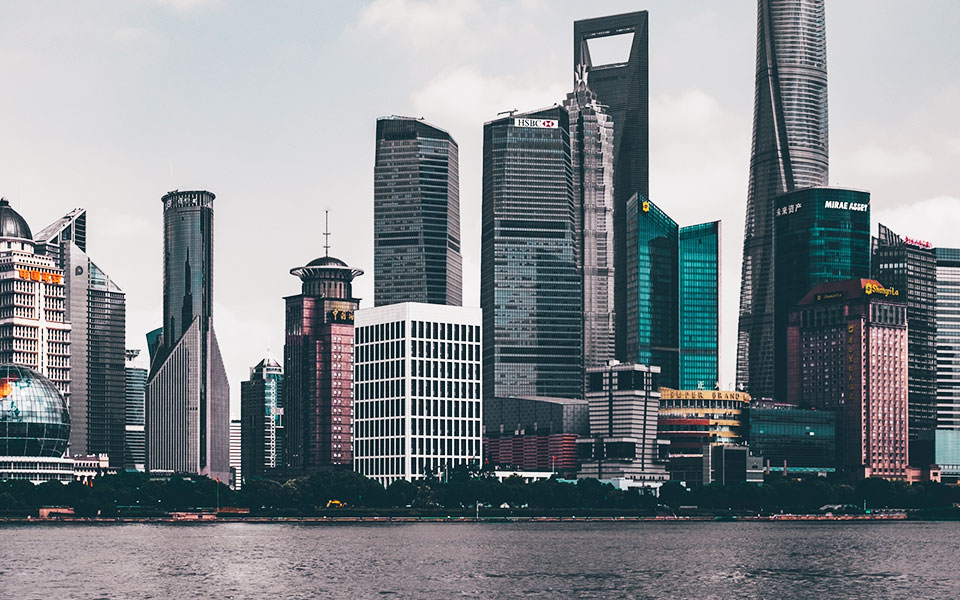 σκιώδες-τραπεζικό-σύστημα-με-ενεργητ-2237263