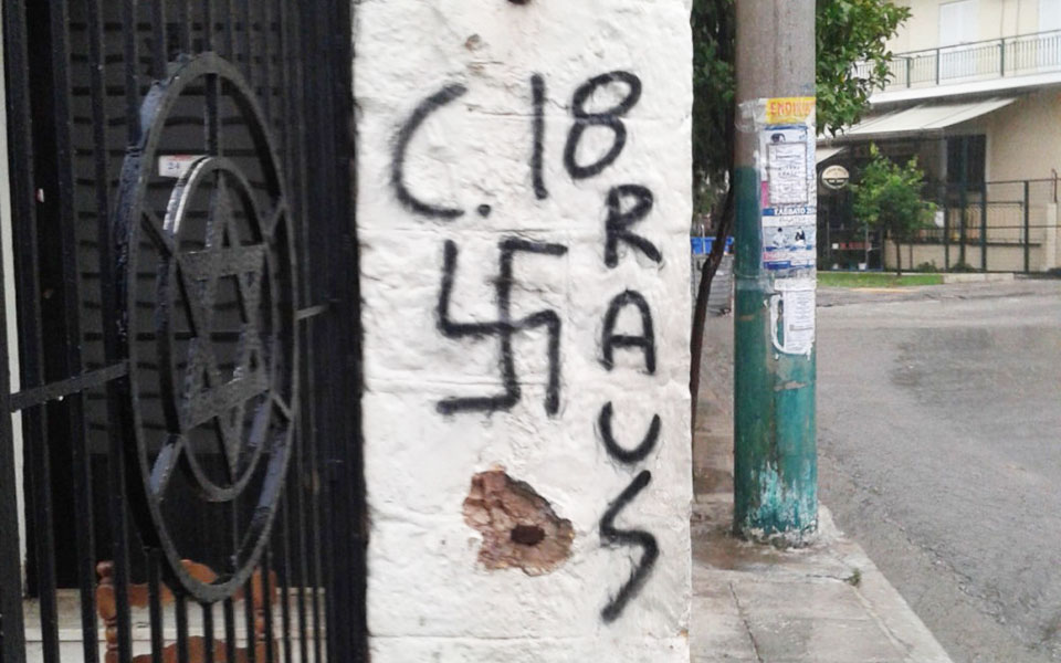 το-προφίλ-των-μελών-της-combat-18-2237408