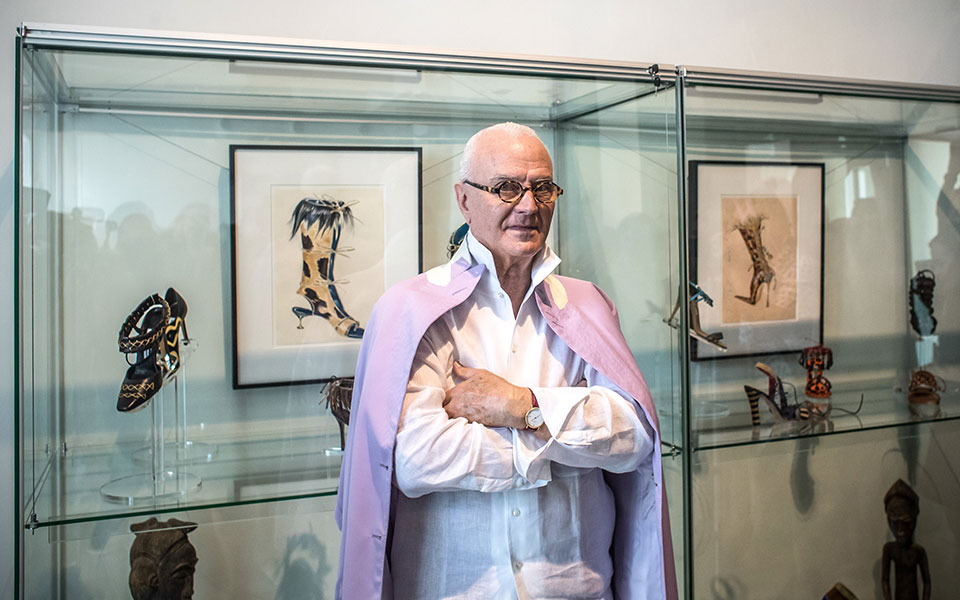 η-πορεία-του-μαέστρου-των-υποδημάτων-μ-2238150