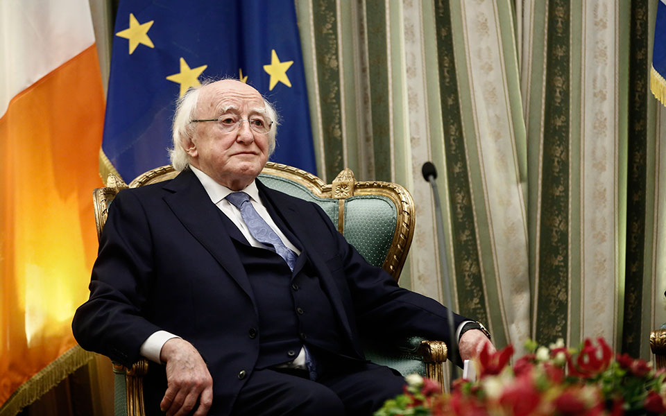 ο-πρόεδρος-της-ιρλανδίας-στην-κ-οι-λά-2236822