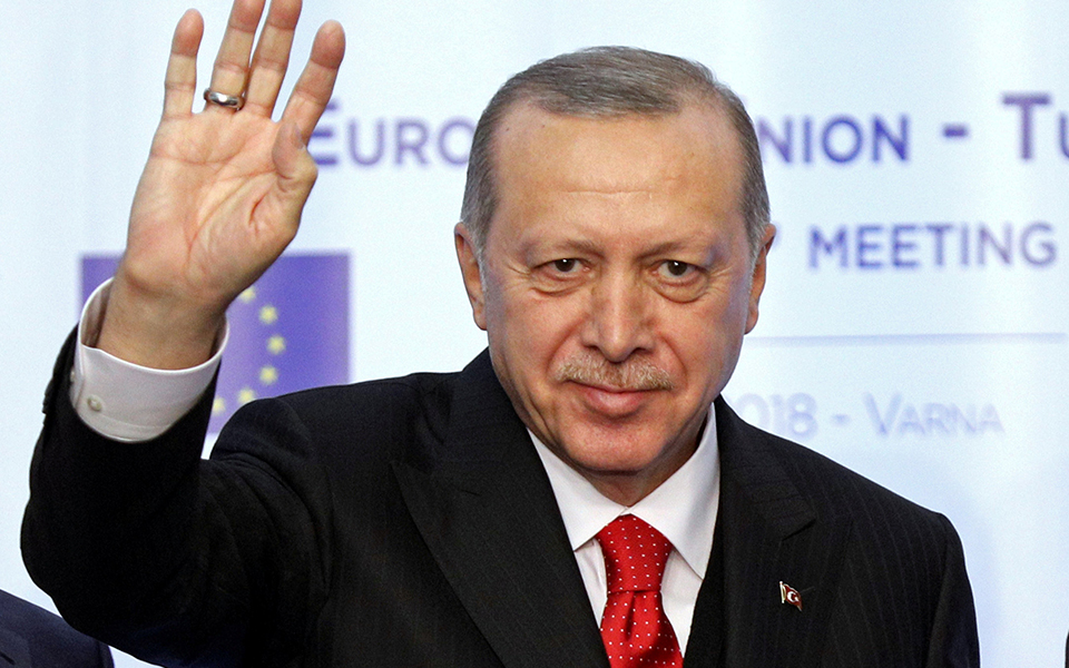 ο-πανταχού-παρών-ερντογάν-και-η-μετάβα-2241886