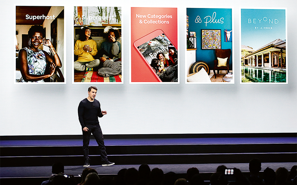 h-airbnb-γυρίζει-σελίδα-2236341