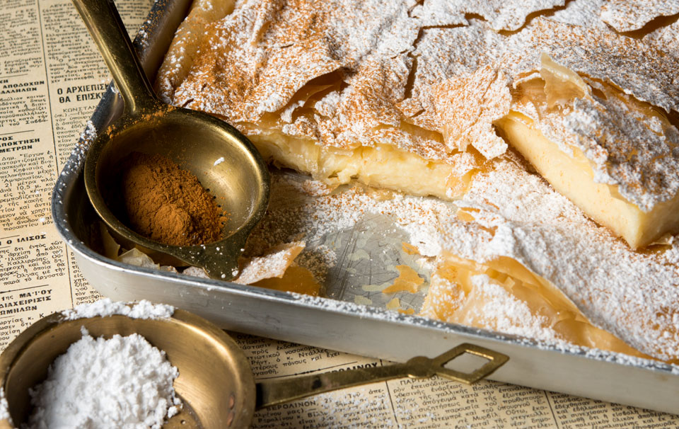 μπουγάτσα-με-κρέμα-2237553