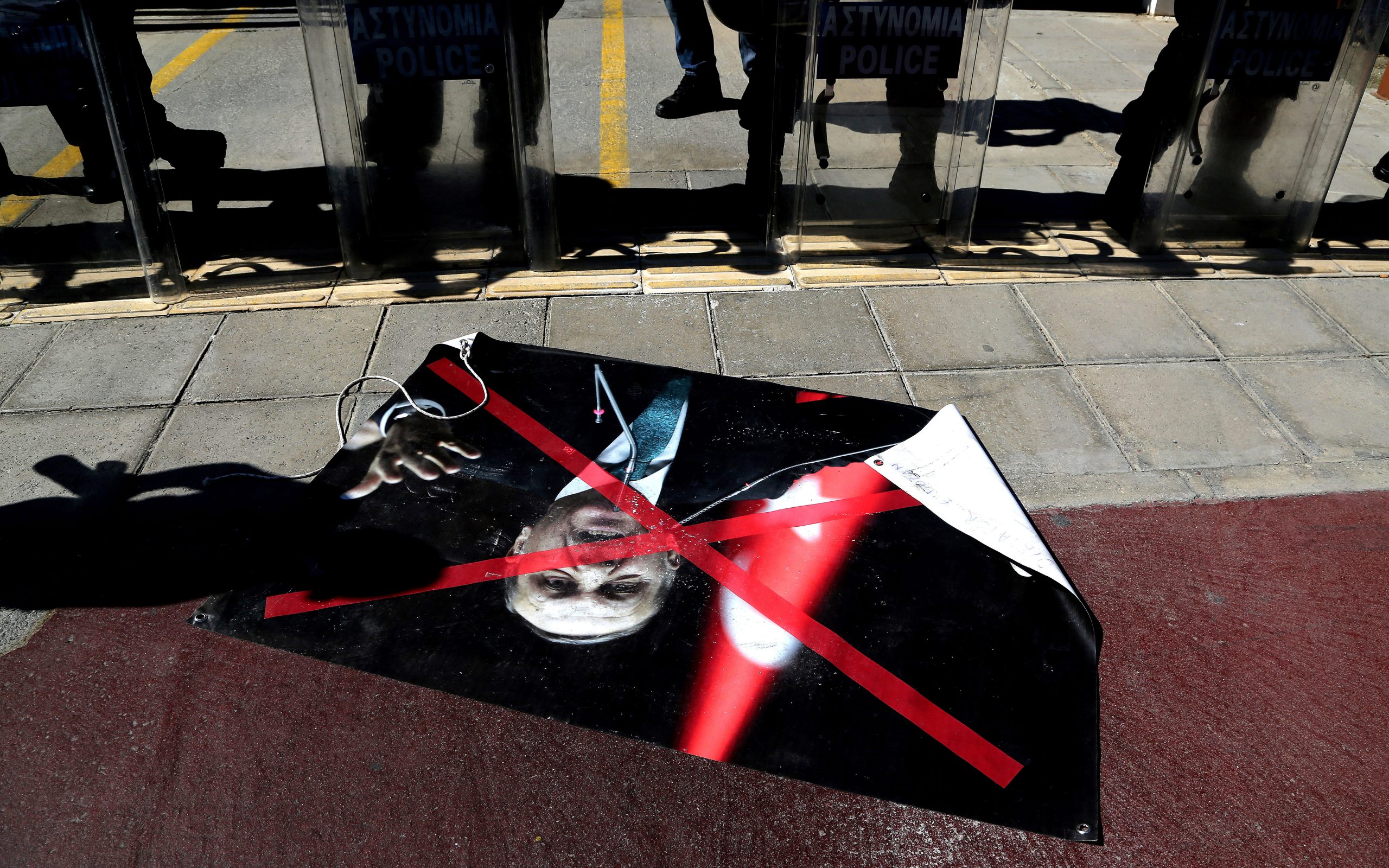 washington-post-θλιβερή-φυλακή-ολοκληρωτισμού-η-2238573