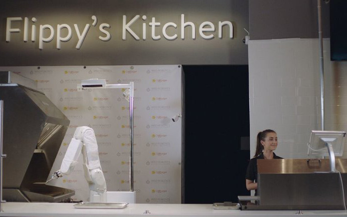 ο-φλίπι-το-πρώτο-ρομπότ-που-έπιασε-δο-2237222