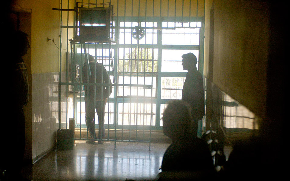 φύλακες-όμηροι-στον-κορυδαλλό-2240672